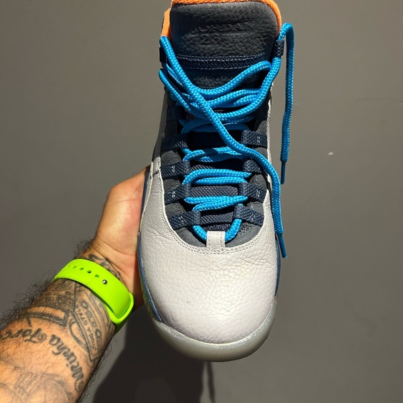 Jordan 10 Bobcats - sz 8.5 - Picture 2 of 5